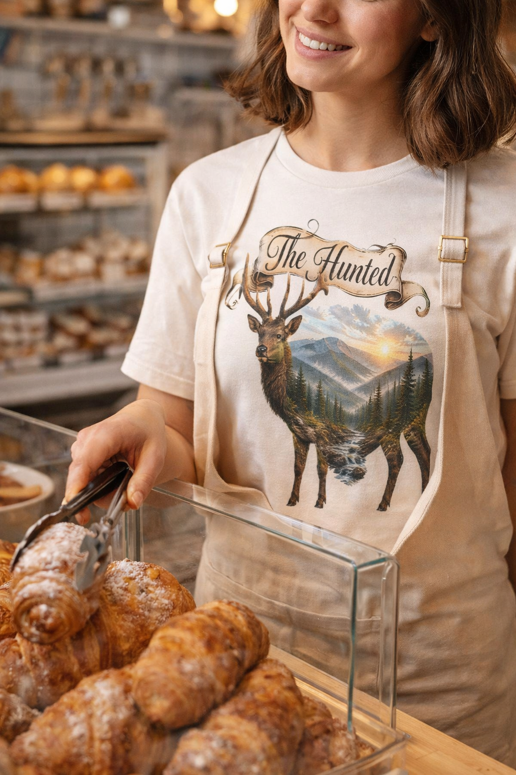 The Hunted – Smoky Mountain Wildlife T-Shirt